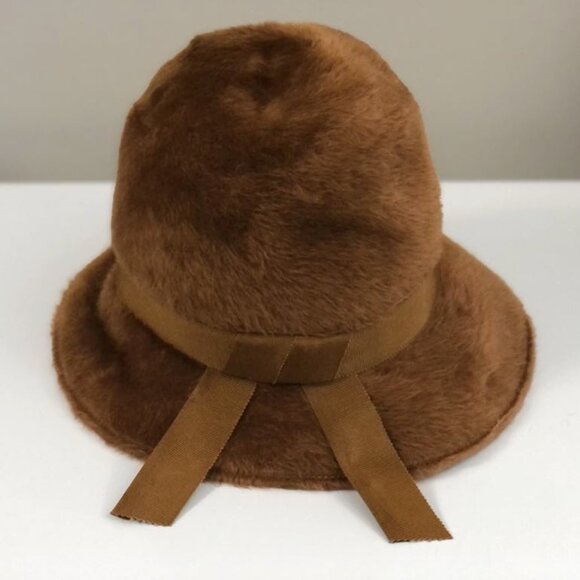 Vintage Eaton's Hat (S/M) - Picture 3 of 3